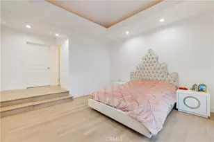 4651 Ellenita Ave, Tarzana, CA 91356 - Photo 25