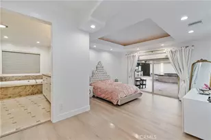 4651 Ellenita Ave, Tarzana, CA 91356 - Photo 29