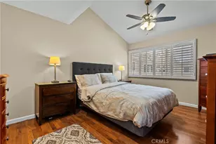 22123 Burbank Blvd, Woodland Hills, CA 91367 - Photo 11