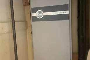 21815 Goshute Ave, Apple Valley, CA 92307 - Photo 11