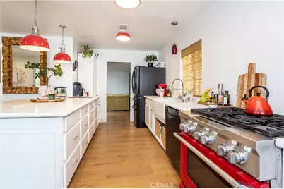 9525 Woodley, North Hills, CA 91343 - Photo 1