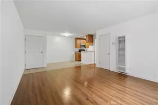 20327 Saticoy Street, Winnetka, CA 91306 - Photo 9