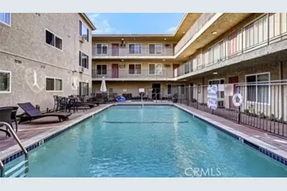 20327 Saticoy Street #102, Winnetka, CA 91306 - Photo 17