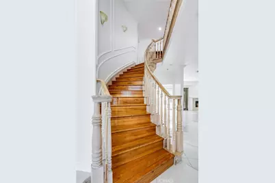 19314 Yolie, Tarzana, CA 91356 - Photo 17