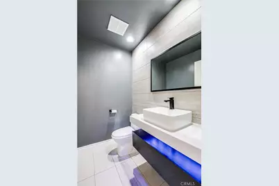 19314 Yolie, Tarzana, CA 91356 - Photo 9