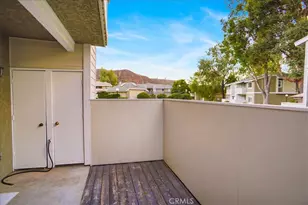 27646 A Susan Beth Way, Saugus, CA 91350 - Photo 11