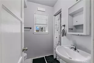 3907 Edgehill Dr, Leimert Park, CA 90008 - Photo 23