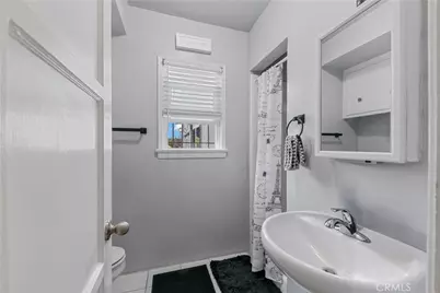 3907 Edgehill Drive, Leimert Park, CA 90008 - Photo 23