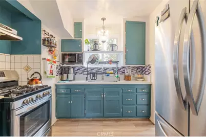 856 W 73rd Street, Los Angeles, CA 90044 - Photo 23