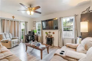 856 W 73rd St, Los Angeles, CA 90044 - Photo 21