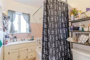 856 W 73rd St, Los Angeles, CA 90044 - Photo 39