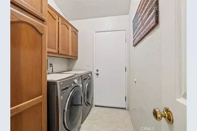 27807 Sunrise, Canyon Country, CA 91351 - Photo 21