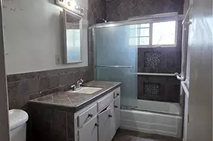 43738 Beech, Lancaster, CA 93534 - Photo 9