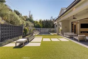 4050 Contera Rd, Encino, CA 91436 - Photo 59