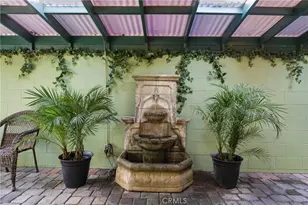 22616 Dolorosa St, Woodland Hills, CA 91367 - Photo 25