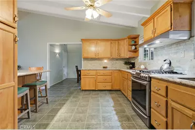 22616 Dolorosa Street, Woodland Hills, CA 91367 - Photo 13