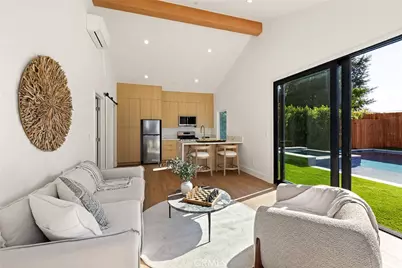 5750 Stansbury Avenue, Sherman Oaks, CA 91401 - Photo 37