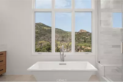 2775 Calbourne, Lake Sherwood, CA 91361 - Photo 39