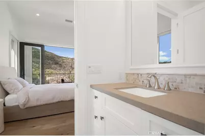2775 Calbourne, Lake Sherwood, CA 91361 - Photo 33