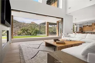 2775 Calbourne, Lake Sherwood, CA 91361 - Photo 19