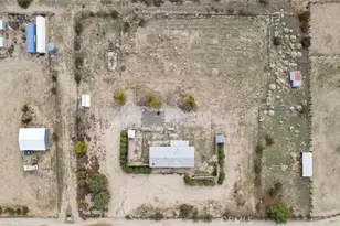 6142 Rare Rabbit Ave, Mojave, CA 93501 - Photo 7