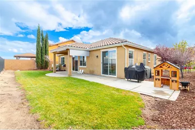 1659 Date Palm, Palmdale, CA 93551 - Photo 15