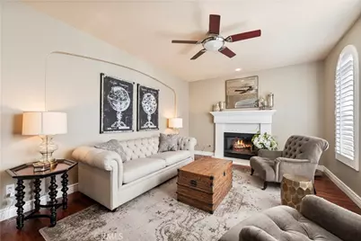26101 Knoll Court, Valencia, CA 91381 - Photo 3