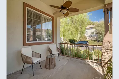 21103 Cross Creek Drive, Saugus, CA 91350 - Photo 5