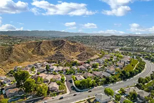 21103 Cross Creek Dr, Saugus, CA 91350 - Photo 41