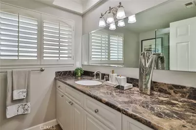 2747 Granvia Place, Thousand Oaks, CA 91360 - Photo 33