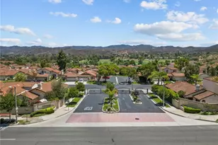 808 Links View, Simi Valley, CA 93065 - Photo 7