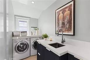 12947 La Maida St, Sherman Oaks, CA 91423 - Photo 25