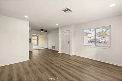 45001 Logue Court, Lancaster, CA 93535 - Photo 7