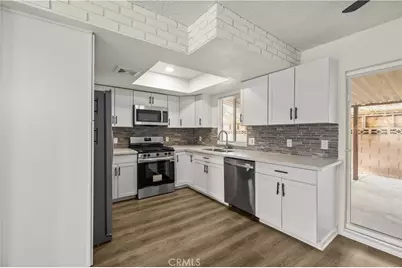 45001 Logue Court, Lancaster, CA 93535 - Photo 11