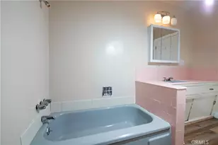 11968 Rossiter, Sylmar, CA 91342 - Photo 31