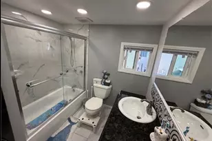 715 W 220th, Torrance, CA 90502 - Photo 9