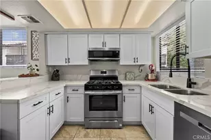 20931 Judah Ln, Newhall, CA 91321 - Photo 13