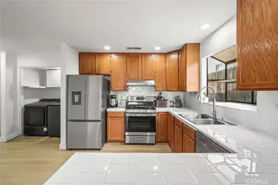 30257 Trellis Rd, Val Verde, CA 91384 - Photo 13