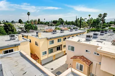 13629 Wyandotte Street #111, Van Nuys, CA 91405 - Photo 47