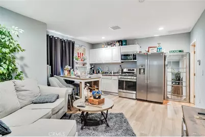 10615 San Fernando Road, Pacoima, CA 91331 - Photo 13