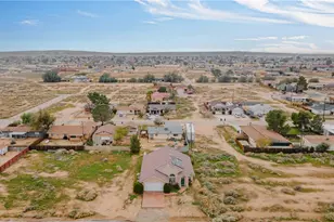 8412 Jimson Ave, California City, CA 93505 - Photo 35