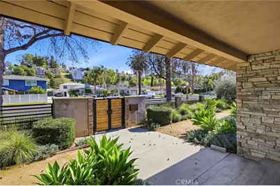 5237 Topanga Canyon, Woodland Hills, CA 91364 - Photo 31