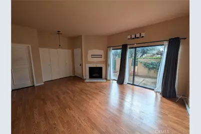 18403 Unit C Collins, Tarzana, CA 91356 - Photo 3