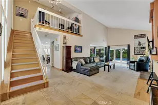 6221 Mammoth Ave, Los Angeles, CA 91401 - Photo 3