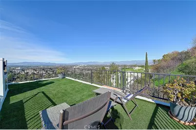 3952 Oakfield Drive, Sherman Oaks, CA 91423 - Photo 9