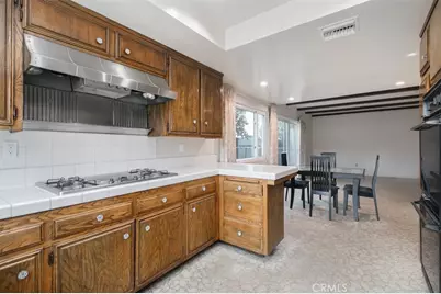 19291 Berclair Lane, Tarzana, CA 91356 - Photo 15