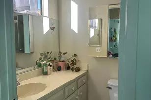 15051 Sherman, Van Nuys, CA 91405 - Photo 7