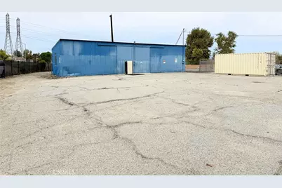 26011 Bouquet Canyon Road, Castaic, CA 91350 - Photo 11