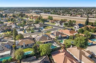 9804 Anaparno, Bakersfield, CA 93312 - Photo 31