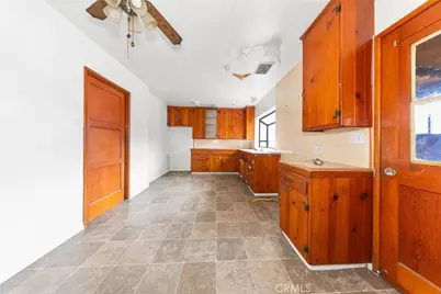 7719 Yolanda Avenue, Reseda, CA 91335 - Photo 25